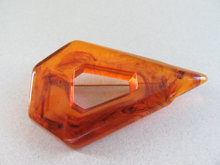 Vintage Bakelite Pin Art Deco Iced Tea 