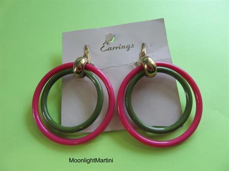 Mod 1960's Earrings Pink and Olive Hoops Clip Ons Original Card Old Stock Never Worn Vintage Costume Jewelry