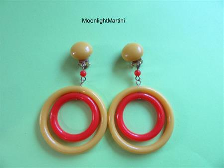 1960'S Mod Hoop Earring Hong Kong Vintage Costume Jewelry 60's Accessories Clip On Yellow Orange Twiggy go go Concentric Circles