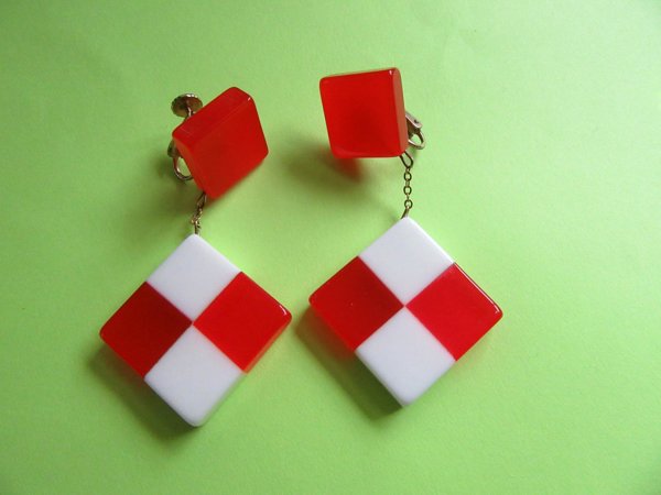 1960's Mod Lucite Earrings Richelieu Signed Vintage Jewelry 