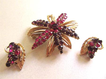 Vintage Rhinestone Pin Earrings Set Purple Pink 