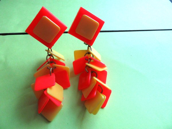 Mod 1960's Earrings Vintage Jewelry 