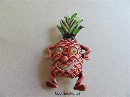 Anthropomorphic Google Eyes Pin Pineapple Figural Googly 1960's Vintage Costume Jewelry Fruit