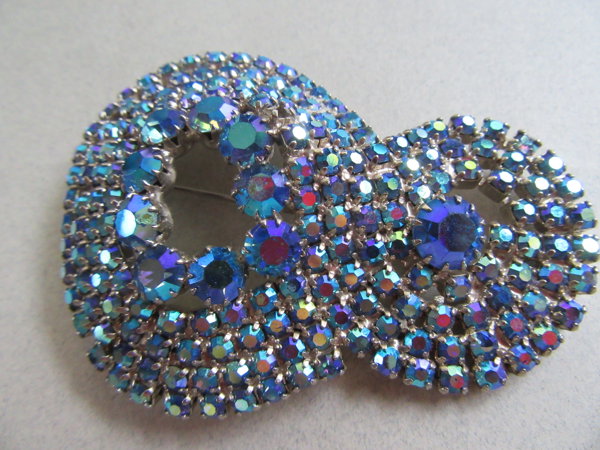 Vintage Blue Rhinestone Pin Aurora Borealis 