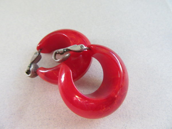 Red Bakelite Earrings Need Tightening Vintage  Jewelry