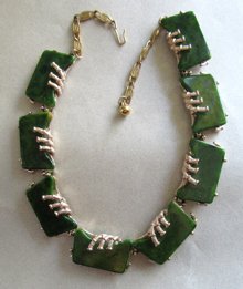 Bakelite Choker Necklace Signed ART Vintage Jewelry 