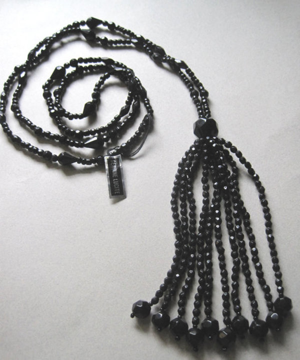 Retro Black Lucite Flapper Style Necklace 1920's Style