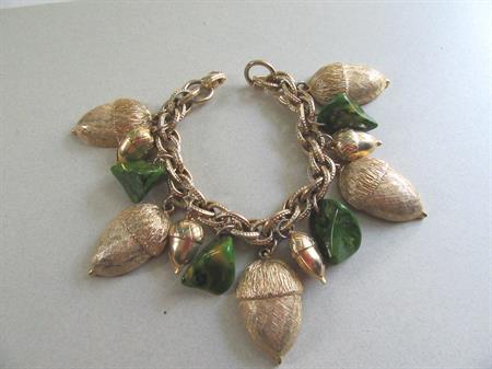 Bakelite Charm Bracelet Mid Century Genuine Creamed Spinach Acorn Fall Nut Charms Vintage Costume Jewelry