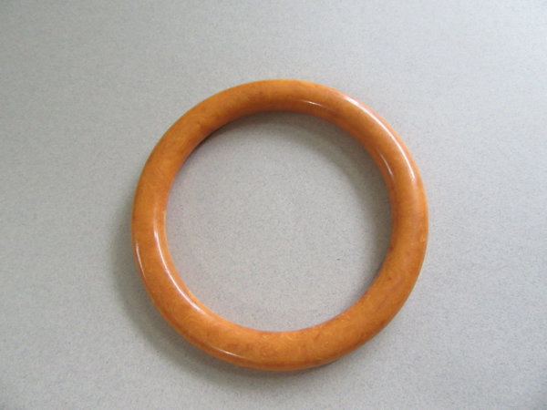 Vintage Bakelite Bangle Bracelet Peanut Butter 