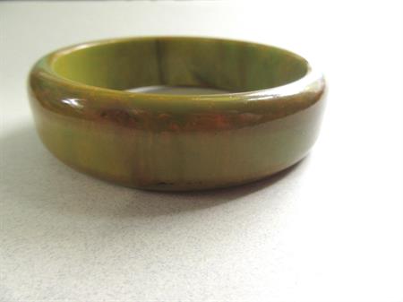 Genuine Bakelite Chunky Bangle Bracelet Olive Green Brown Swirls Vintage Costume Jewelry