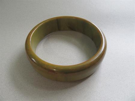 Vintage  Bakelite Bangle Bracelet Olive Green Brown 