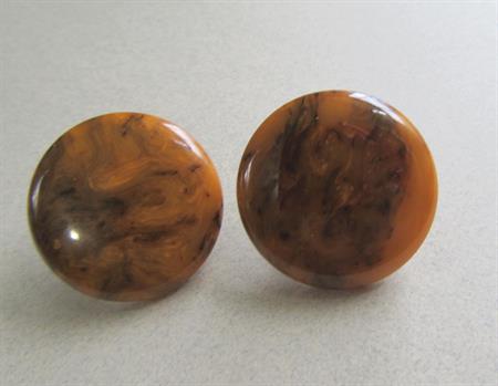 Bakelite Peanut Butter Button Clip On Earrings Vintage Costume Jewelry 1950's Accesories