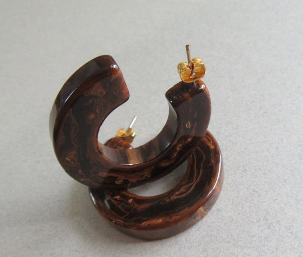 Bakelite Earrings Pierced Never Worn Mississippi Mud 