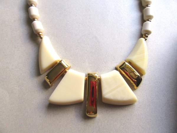 1980's Napier Lucite Necklace Signed Vintage Jewelry Cleopatra