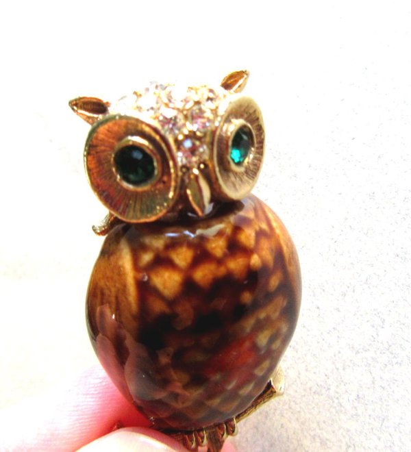 Vintage Barn Owl Pin