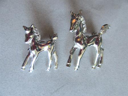 1950's Horse Scatter Pin Set Figural Brooch Vintage Costume Jewelry Horses Fold Mare Equestrian Horseback Riding