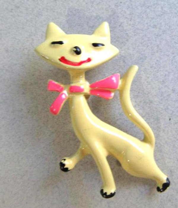 Vintage Anthropomorphic Cat Pin  
