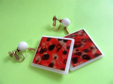 1960's Mod Earrings Lenticular Vari Vue Vintage Jewelry 