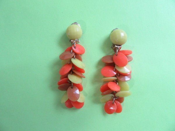 1960's Mod Earrings Hong Kong Vintage Jewelry