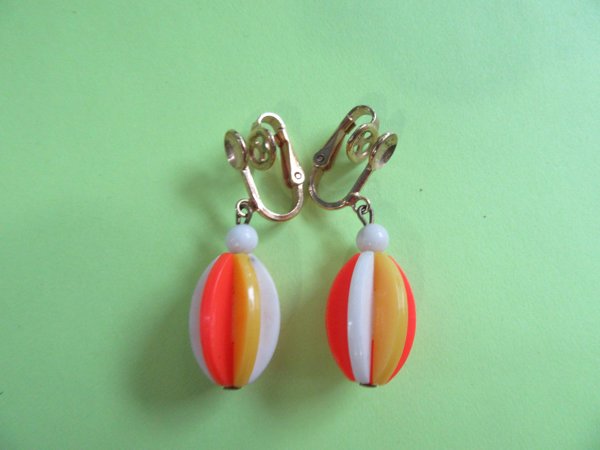 Vintage Crown Trifari Mod Earrings Need Repair