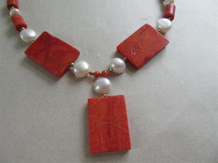 Genuine Sponge Coral and Pearl Necklace Fine Jewelry 