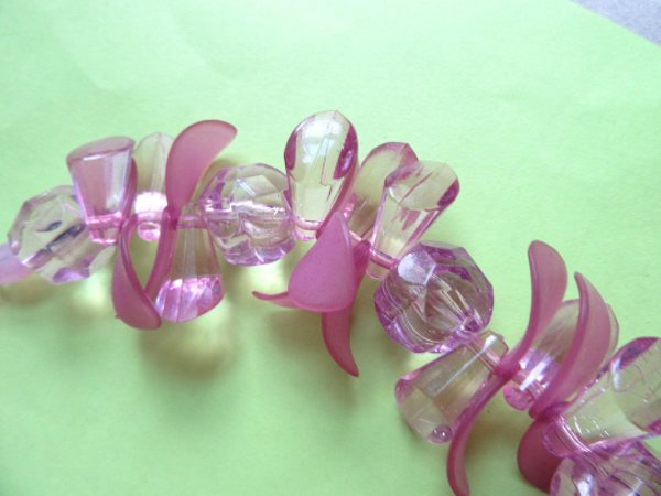 1980's Purple Lucite Necklace Vintage Jewelry 