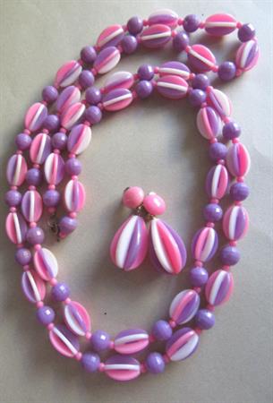 Mod 1960's Necklace Earrings Set Hong Kong Purple Pink 60's Accessories Summer Original Vintage Costume Jewelry