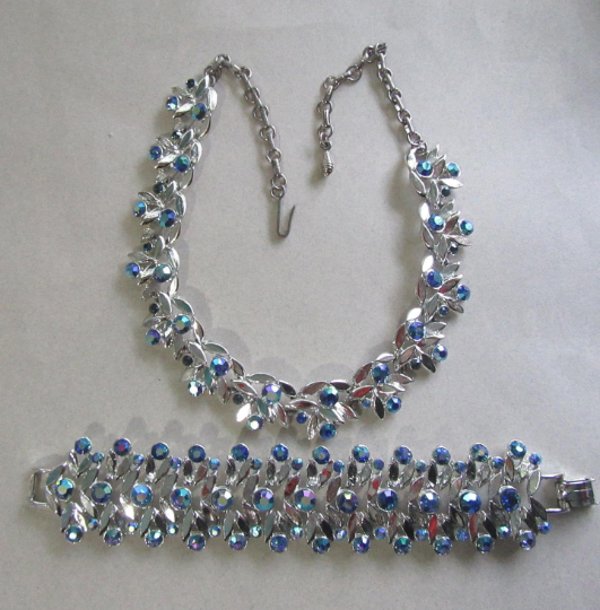 Vintage Blue Rhinestone Necklace Set 