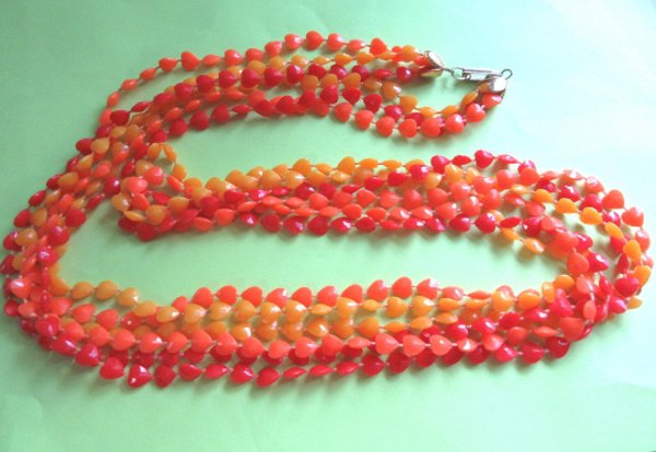 Mod 1960's Hearts  Long Necklace Hong Kong Vintage Jewelry