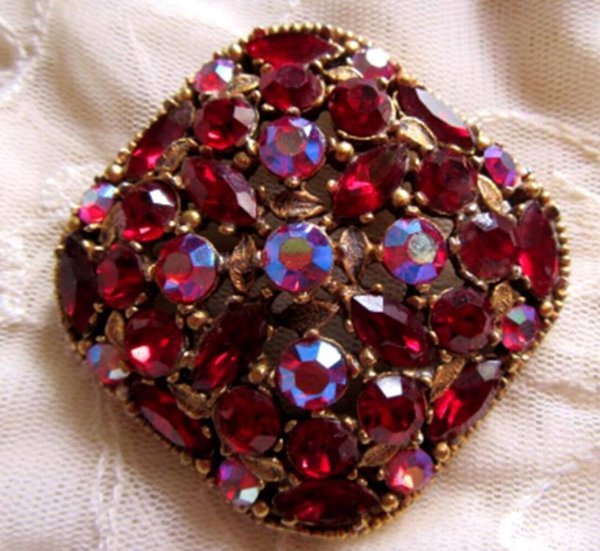 Red Rhinestone Pin Vintage Jewelry