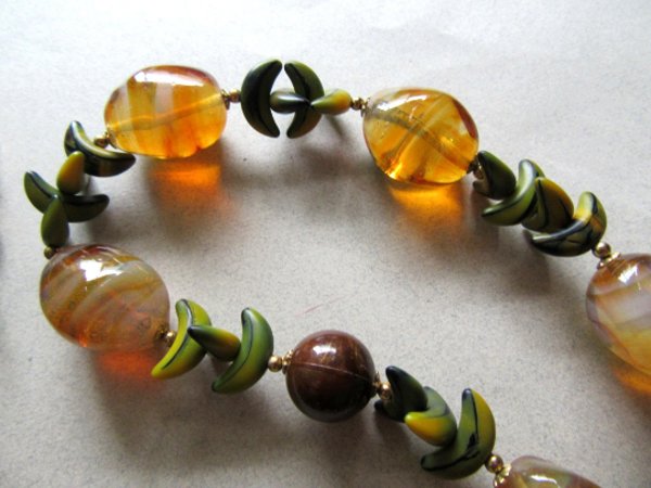 Vintage Fruit Salad Art Glass Necklace Beads 