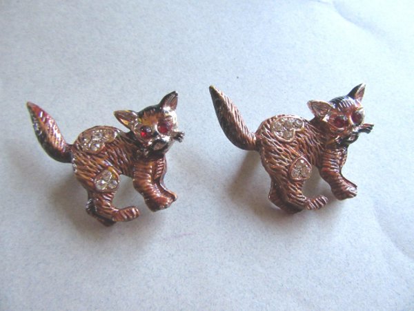 Cat Scatter Pins Set Vintage Jewelry Figural 
