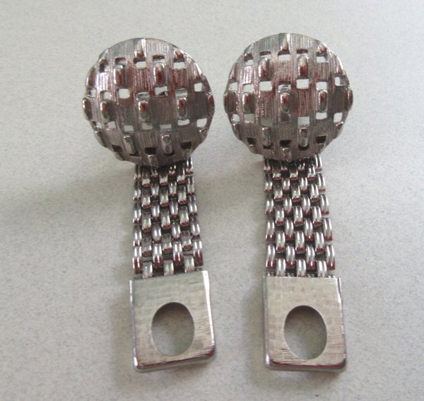 1970s  Mesh Wrap Cufflinks  Mens Vintage Jewelry 
