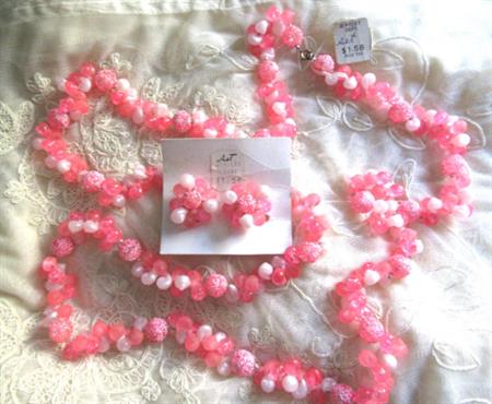 Mod 1960's Necklace Set Pink Sea Shells Clip OnEarrings Hong Kong Original Tags!  Old Stock Vintage Costume Jewelry