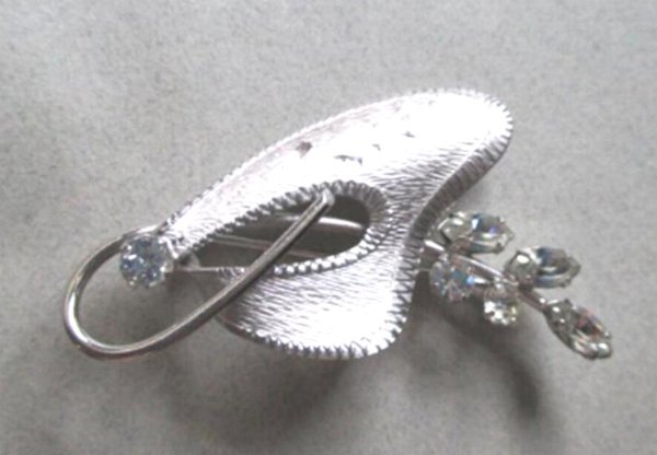 Sterling Silver Rhinestone Pin Signed TK Fine Jewelry