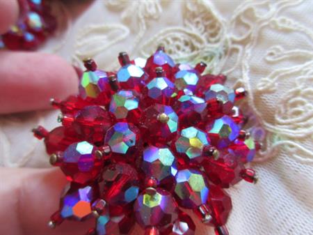 Red Crystal Brooch Pin Set Vintage Jewelry