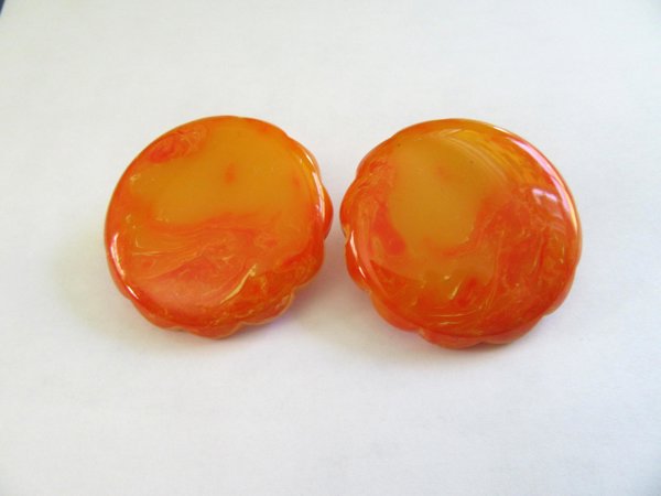 Vintage Bakelite Pierced Earrings Tequila Sunrise 