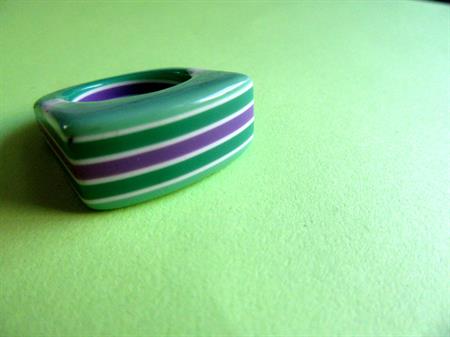 1960's Mod Striped Layered Lucite Ring Size 6 1/4 Vintage Costume Jewelry 1960's Accessories