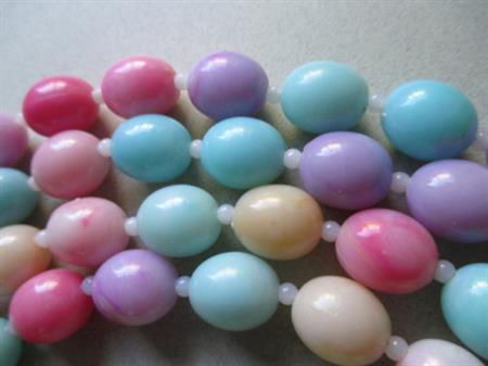 1960's Mod Necklace  Never Worn Hong Kong Vintage Jewelry