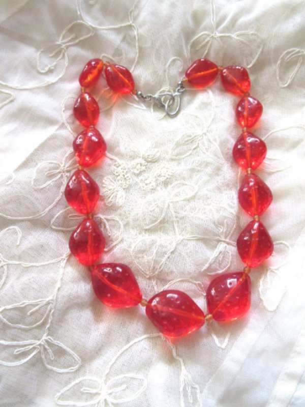 Vintage Lucite Necklace Jewelry Never Worn