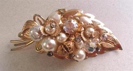 1950's Faux Pearl Rhinestone Pin Vintage  Jewelry 