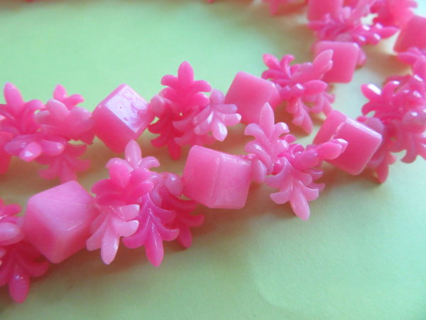 1960's Mod Pink Necklace Never Worn Hong Kong Vintage Jewelry 60's  Accessories