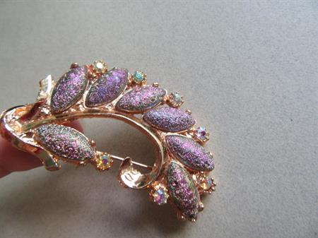 Art Glass Rhinestone Pin Vintage Jewelry 