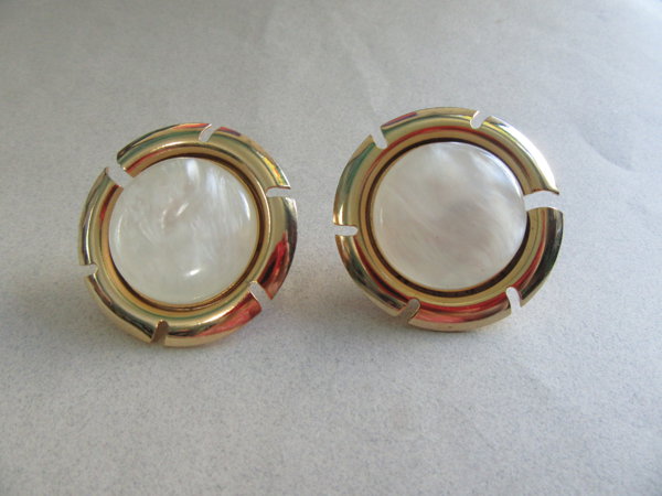 Sara Coventry Lucite Earrings Signed Vintage Jewelry
