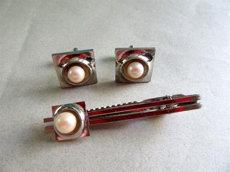 Vintage Faux Pearl Cufflinks Set Original Box Men's Jewelry