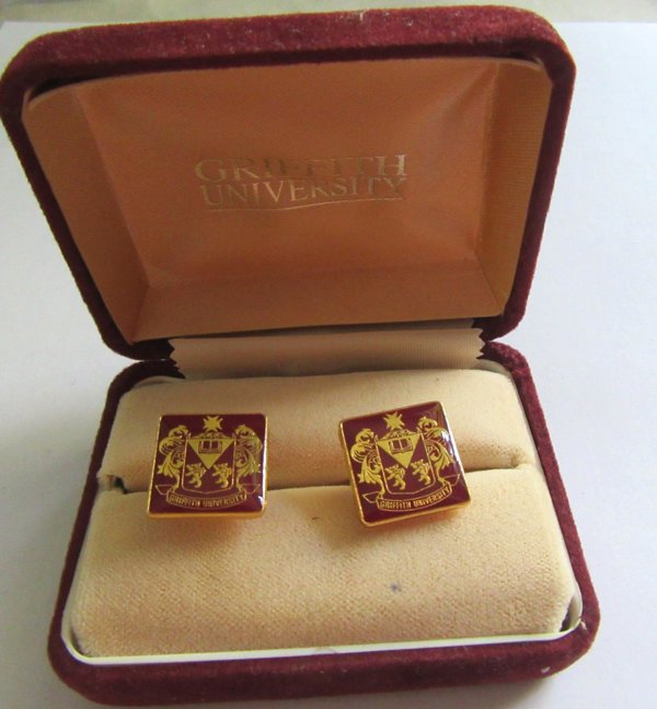 Vintage Griffith University Australia Cufflinks Mens Jewelry 