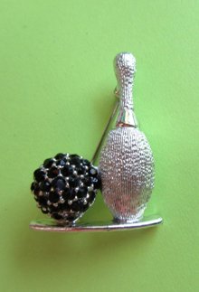 1950's Dodds Rhinestone Bowling Pin Signed Vintage Jewelry 