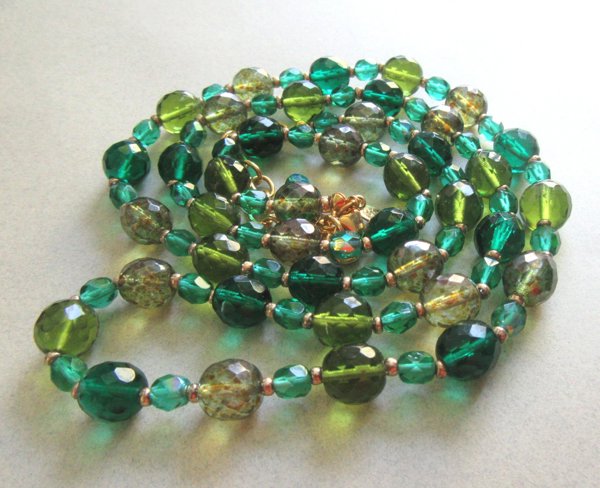 Green Czech Glass Necklace Joan Rivers Jewelry