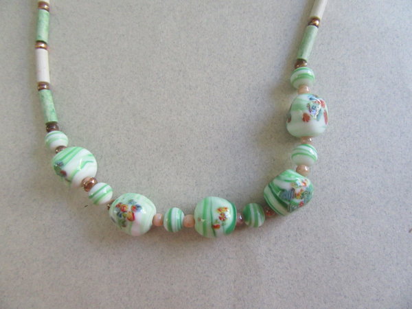 Mille Fiori Glass Necklace Vintage Jewelry Destash