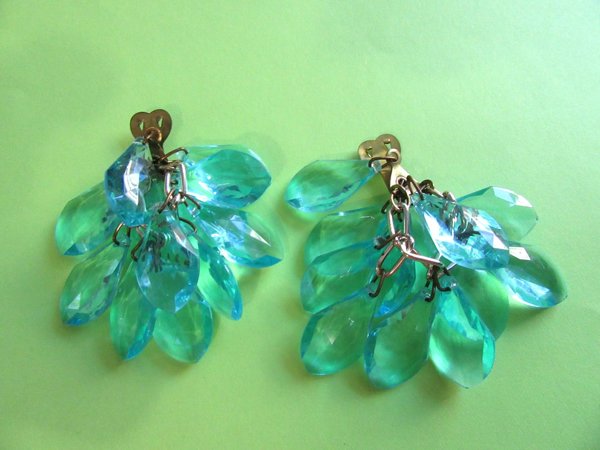 Western Germany Mod Aqua Lucite Shoe Clips 60's Accessories